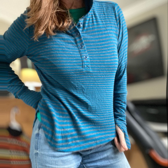 CAbi Tops Nwot Cabi Style 491 Riff Hoodie Striped Button Front